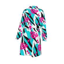 Load image into Gallery viewer, UTO IV Women’s Cropped Skirt Set