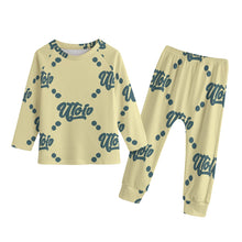 Load image into Gallery viewer, UTO IV Kid's Knitted Fleece Set