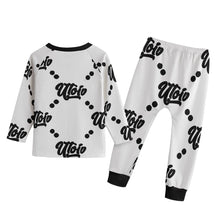 Load image into Gallery viewer, UTO IV "Dalmatian" Kid's Knitted Fleece Set