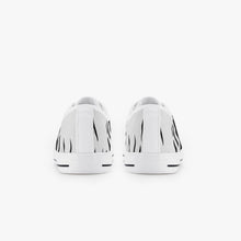 Load image into Gallery viewer, UTO IV Kid’s Low-Top Canvas Shoes
