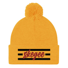 Load image into Gallery viewer, UTO IV SKEGEE Pom-Pom Beanie