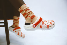 Load image into Gallery viewer, UTO IV &quot;Cheesecake&quot; Women&#39;s Classic Clogs with Fleece
