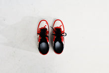 Load image into Gallery viewer, UTO IV &quot;Cheesecake&quot; Low-Tops

