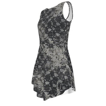 Load image into Gallery viewer, UTO IV "Fumo" Nia Tank Dress
