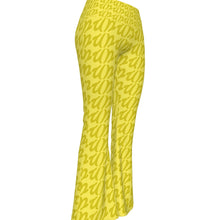 Load image into Gallery viewer, UTO IV Flare Yoga Pants
