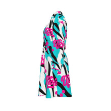 Load image into Gallery viewer, UTO IV Women’s Cropped Skirt Set
