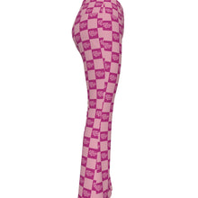 Load image into Gallery viewer, UTO IV Flare Yoga Pants
