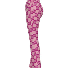 Load image into Gallery viewer, UTO IV Flare Yoga Pants
