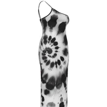 Load image into Gallery viewer, UTO IV Plus Size Oblique-Shoulder Dress
