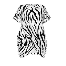 Load image into Gallery viewer, UTO IV Signature Stacked-Hem Dress — Plus Size
