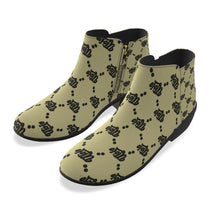 Load image into Gallery viewer, UTO IV Maison Suede Boot

