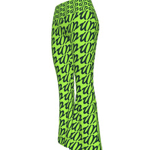 Load image into Gallery viewer, UTO IV Flare Yoga Pants
