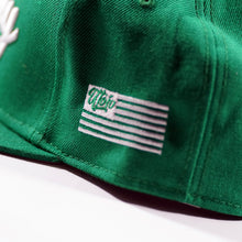 Load image into Gallery viewer, Philly Snapback Hat (Philadelphia)
