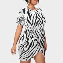 Load image into Gallery viewer, UTO IV Women’s Stacked Hem Dress With Short Sleeve（Plus Size）
