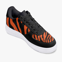 Load image into Gallery viewer, UTO IV &quot;Bengal&quot; Low-Tops
