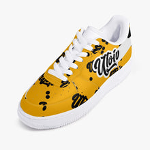 Load image into Gallery viewer, UTO IV &quot;Hornet&quot; Low-Tops
