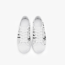 Load image into Gallery viewer, UTO IV Kid’s Low-Top Canvas Shoes
