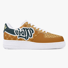 Load image into Gallery viewer, UTO IV &quot;Kiss &amp; Play&quot; Low-Tops
