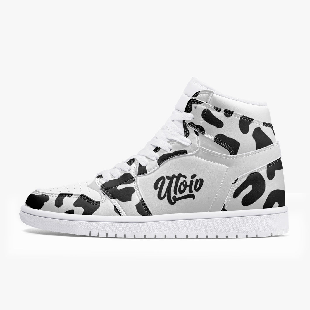UTO IV 