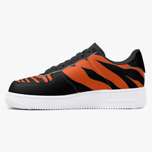 Load image into Gallery viewer, UTO IV &quot;Bengal&quot; Low-Tops
