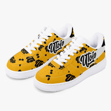 Load image into Gallery viewer, UTO IV &quot;Hornet&quot; Low-Tops
