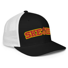 Load image into Gallery viewer, UTO IV SKEGEE Closed-back trucker cap
